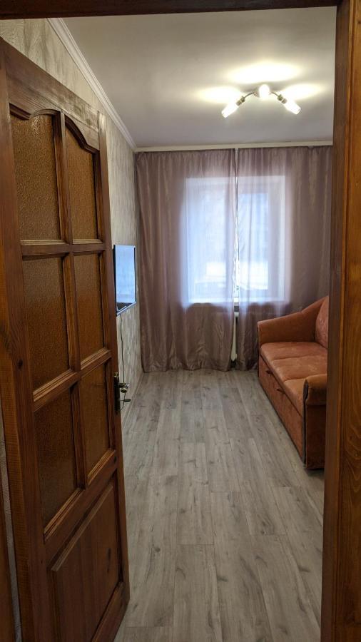 Apartments Near The Trinity Church On Dovzhenko Street,102 تشيرنيهيفسكا المظهر الخارجي الصورة