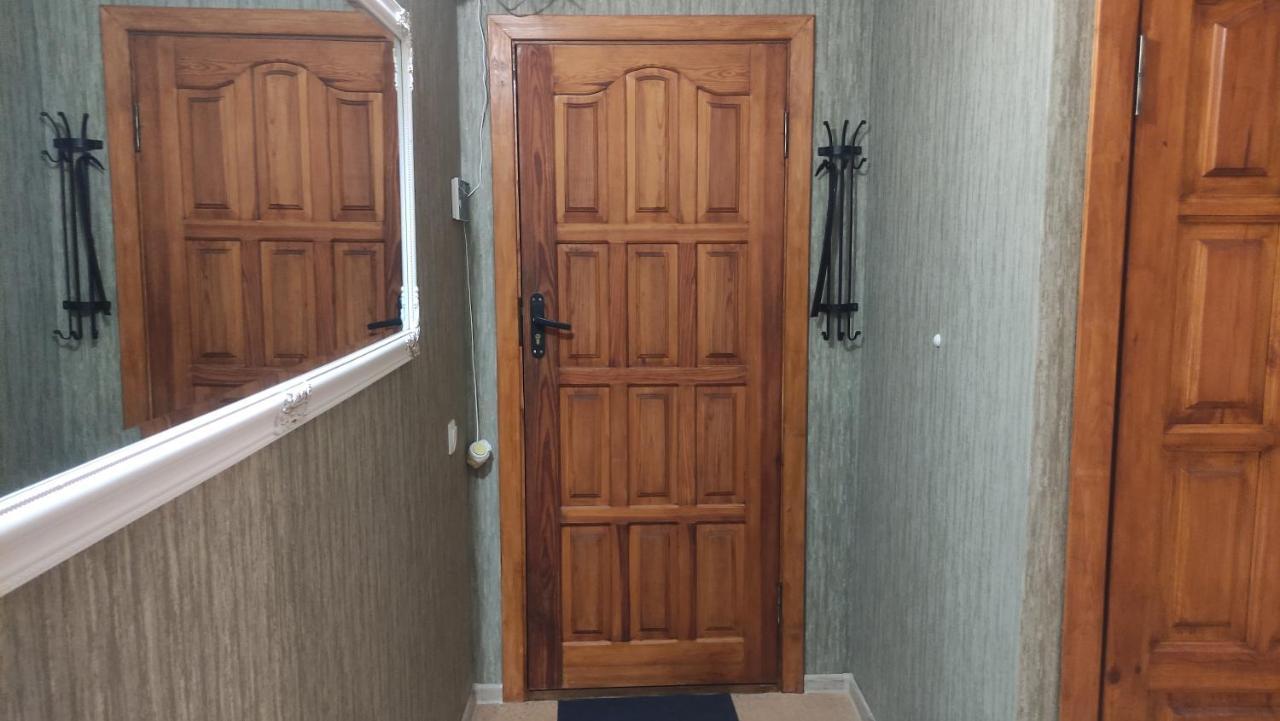 Apartments Near The Trinity Church On Dovzhenko Street,102 تشيرنيهيفسكا المظهر الخارجي الصورة